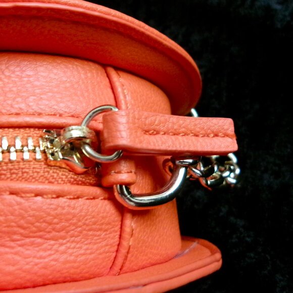 Betsey Johnson Orange Jack-o-Lantern Pumpkin Kiss Crossbody Bag NWT New - Picture 7 of 9